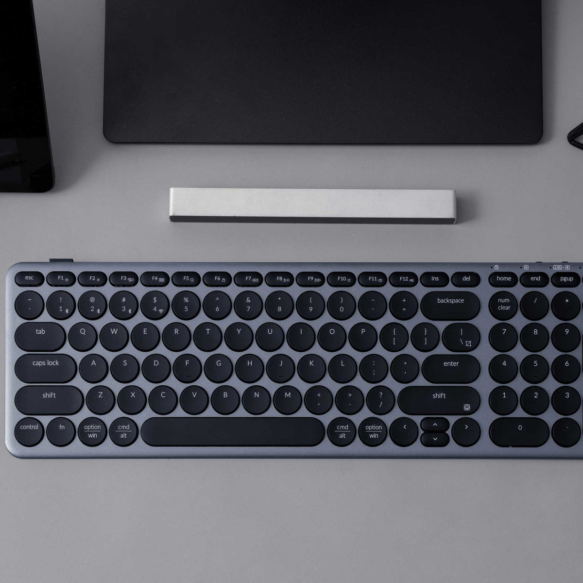 B4 Pro Key Combinations – Keychron