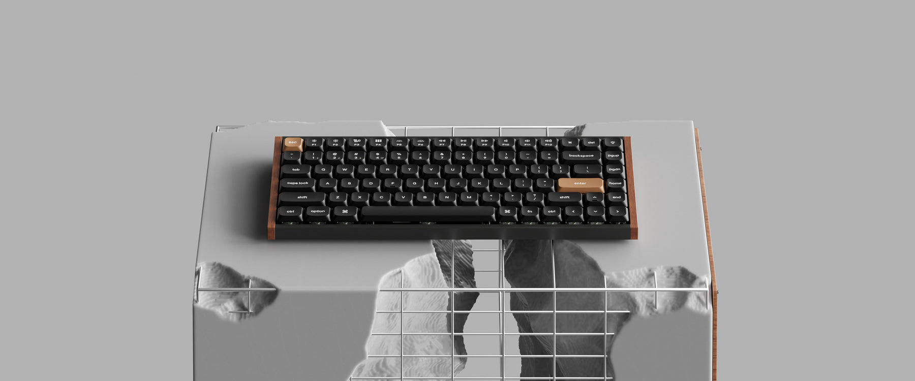 Teclado magnético low-profile Keychron K3 HE preto com laterais em madeira