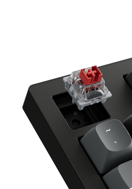 Switch sendo trocado no teclado hot-swappable