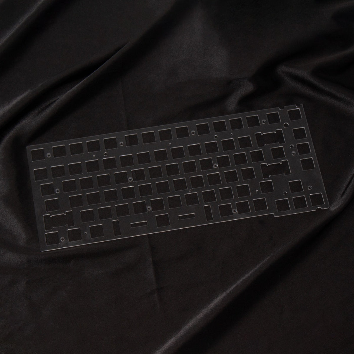 V1 PC Plate – Keychron